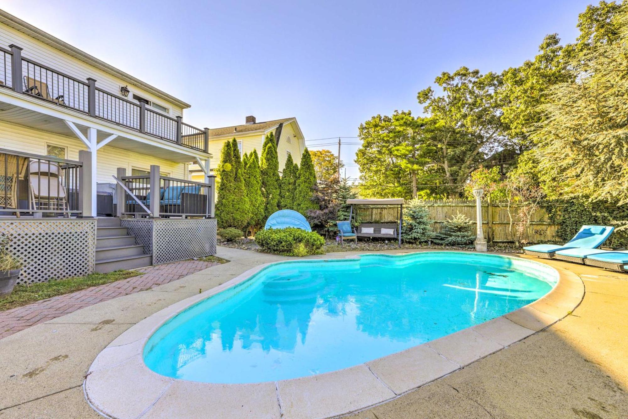 New Haven Gem With Private Pool, Walk To Beach! Exterior photo