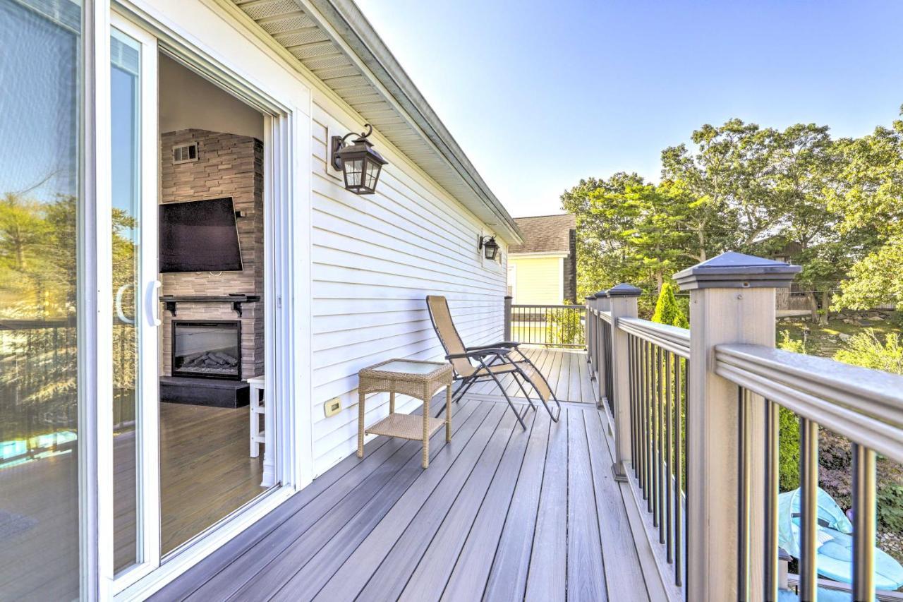 New Haven Gem With Private Pool, Walk To Beach! Exterior photo